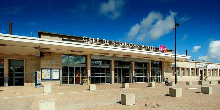 Gare de Besançon Viotte - Coque Cadeau alimentaire - Epicerie fine - VAE produits locaux